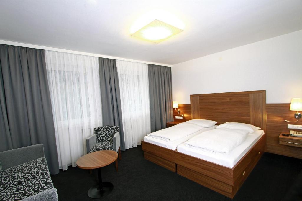 Pension Am Kurpark Vienna Bilik gambar