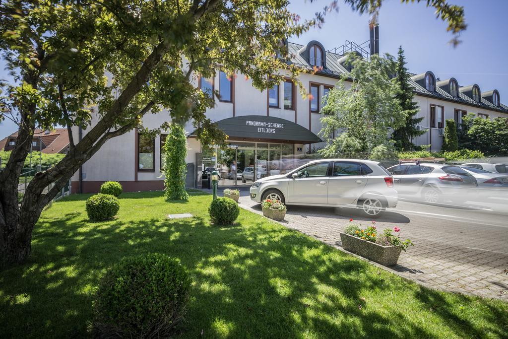 Pension Am Kurpark Vienna Luaran gambar